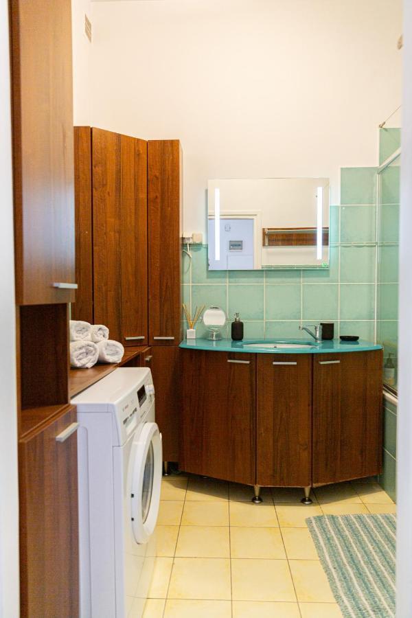 Apartment Ten Βαρσοβία Εξωτερικό φωτογραφία